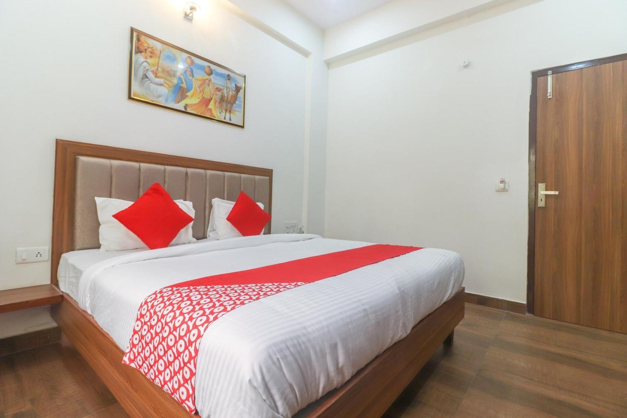 Hotel O Taj Classic Tajganj Luaran gambar