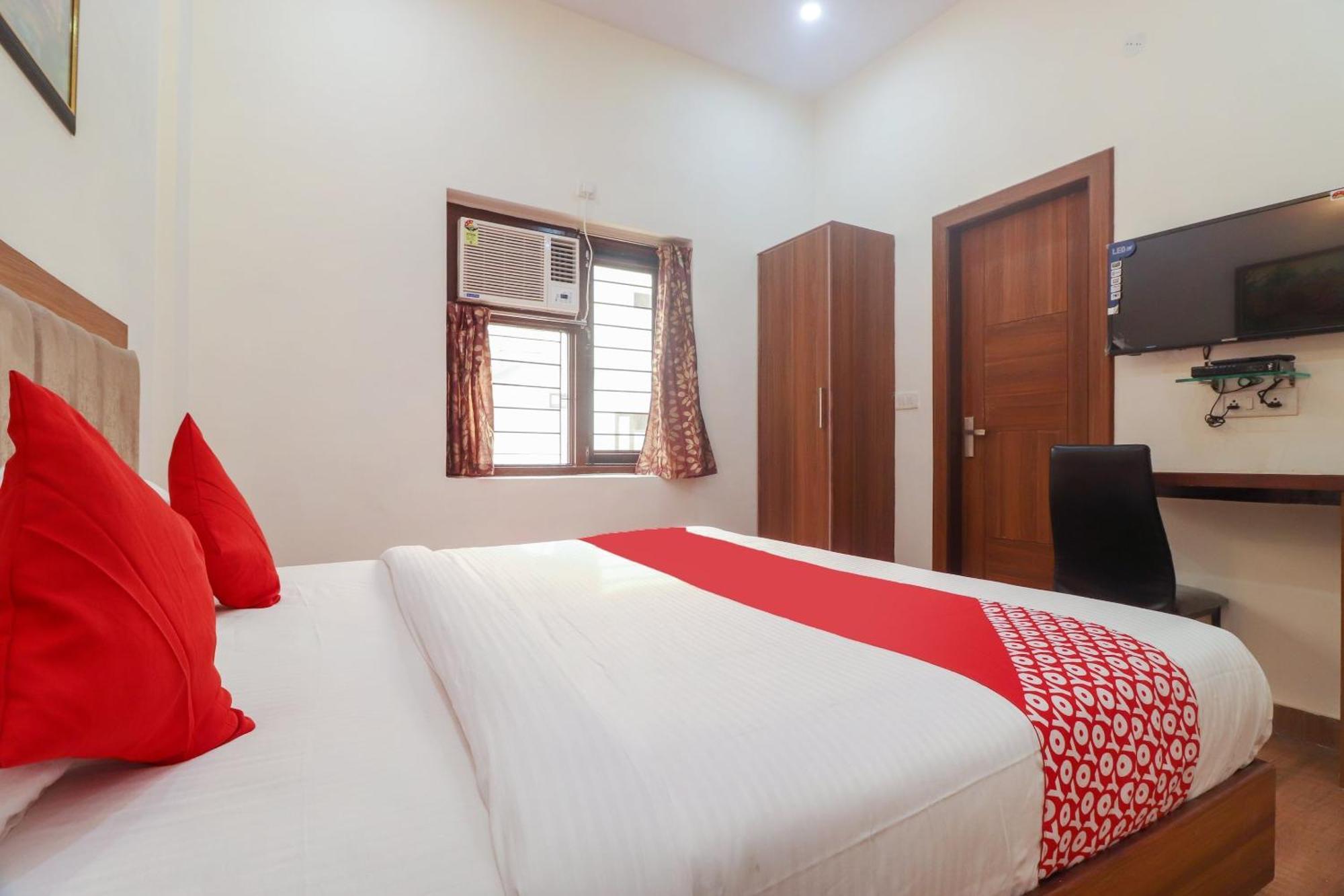 Hotel O Taj Classic Tajganj Luaran gambar